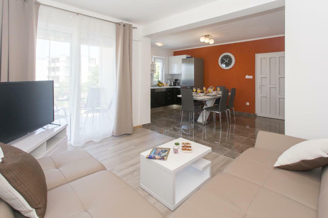 Villa Honey Seget Vranjica Exteriör bild