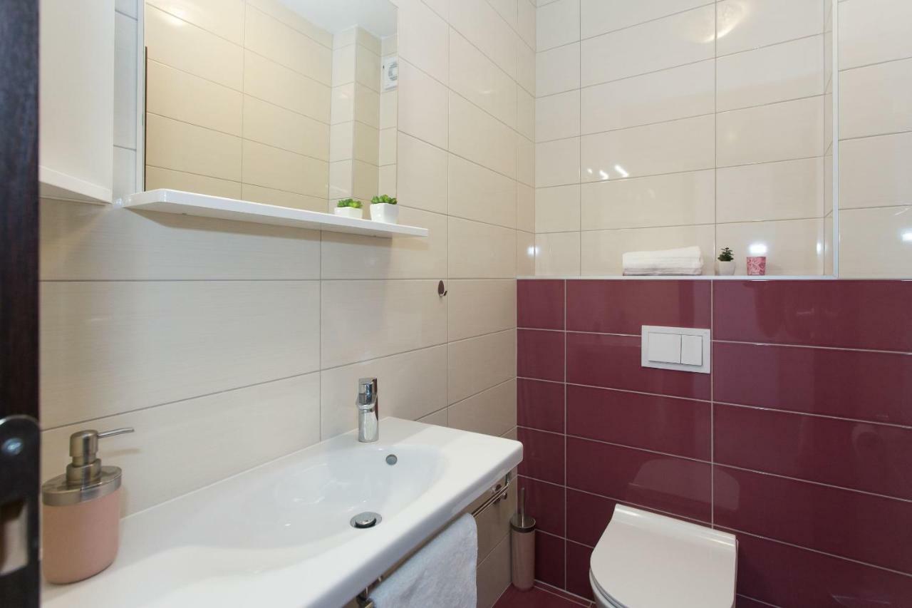 Villa Honey Seget Vranjica Exteriör bild